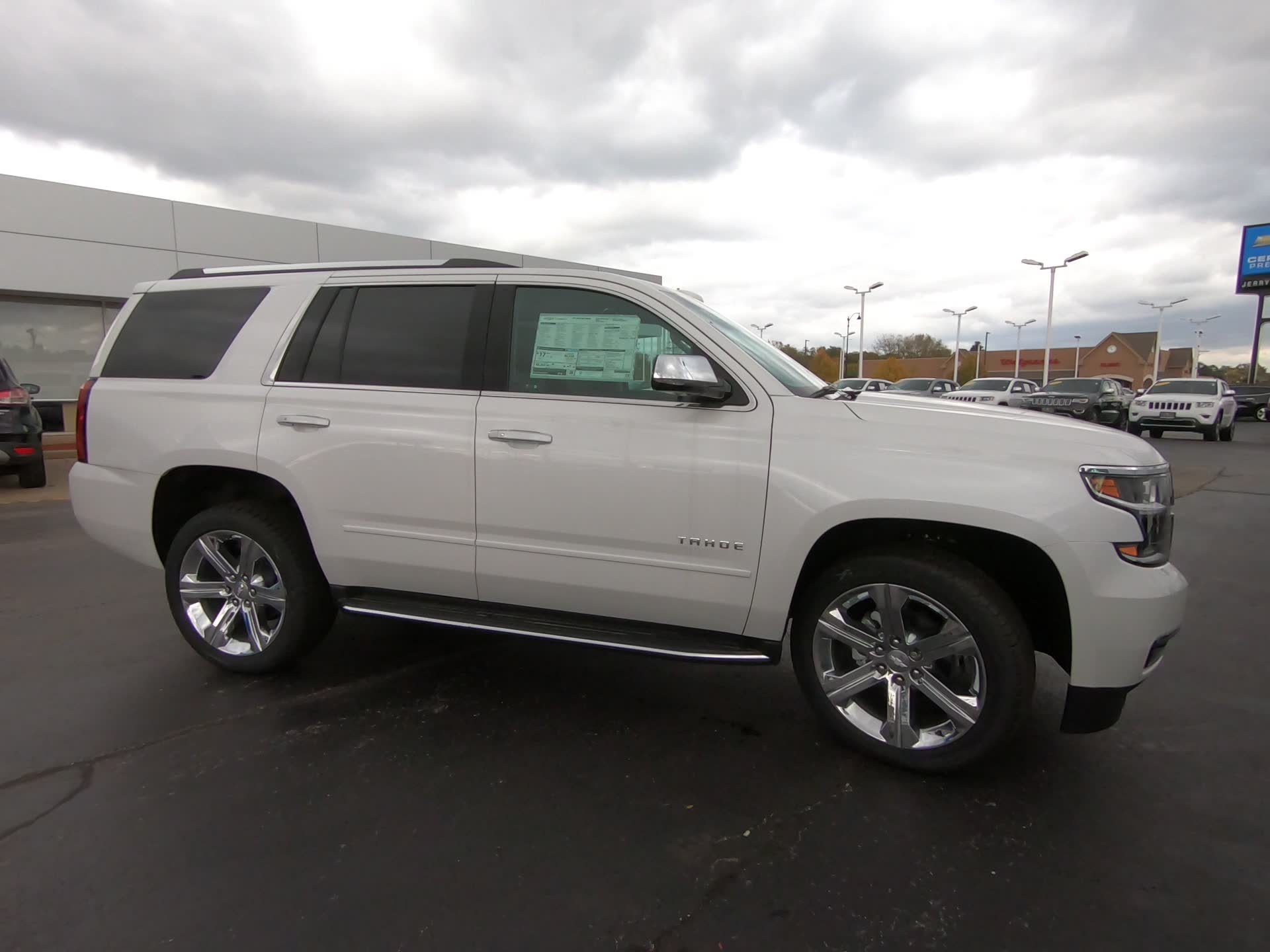 New 2019 Chevrolet Tahoe Premier 4dr Suv In Glen Ellyn #66313 