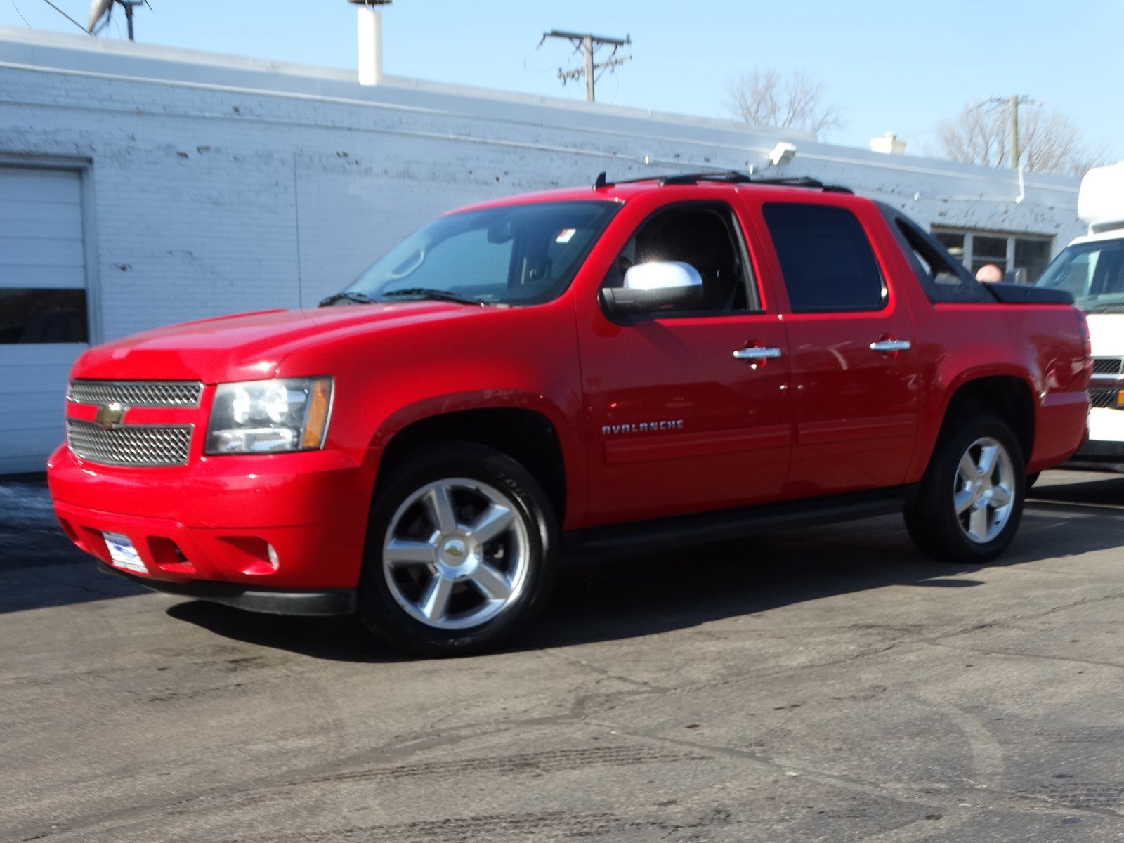 Pre-Owned 2011 Chevrolet Avalanche LS Crew Cab Pickup in Glen Ellyn ...